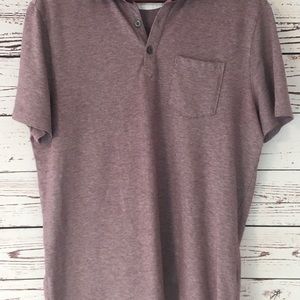 Men’s banana republic polo.